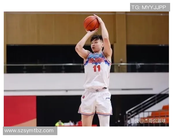 齐麟崛起:年轻球员如何在篮球赛场上书写自己的传奇故事